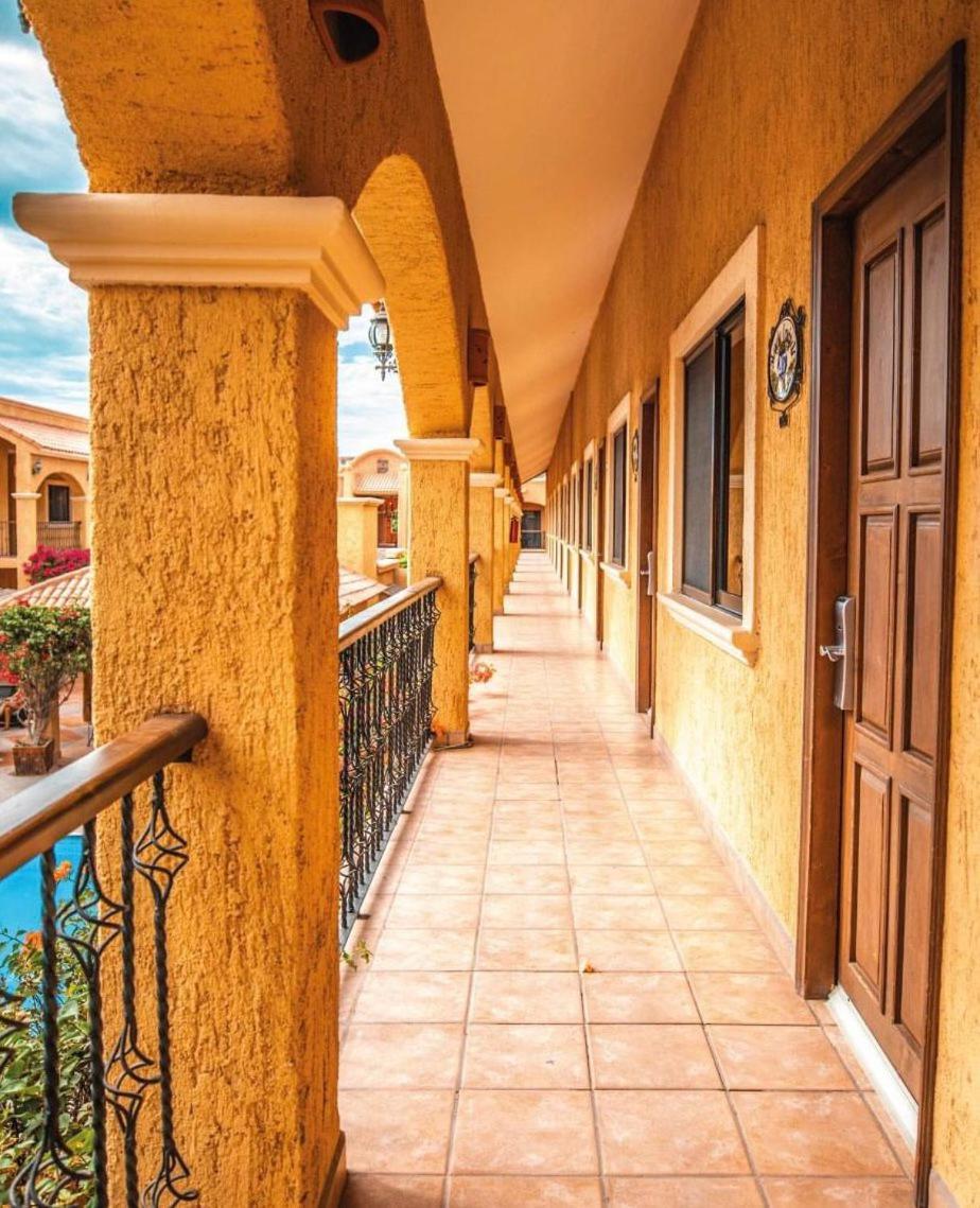 Hacienda Suites Loreto Loreto  Exterior photo