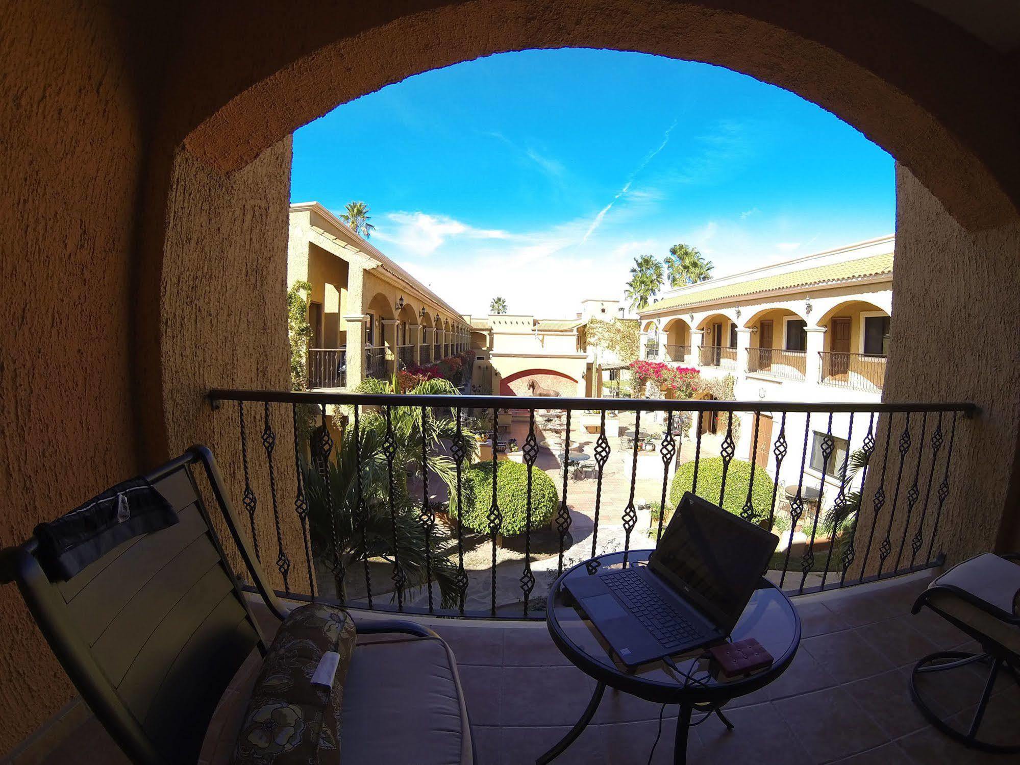 Hacienda Suites Loreto Loreto  Exterior photo